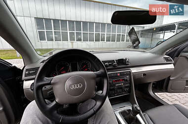Седан Audi A4 2003 в  фото 33 Седан Audi A4 2003 в