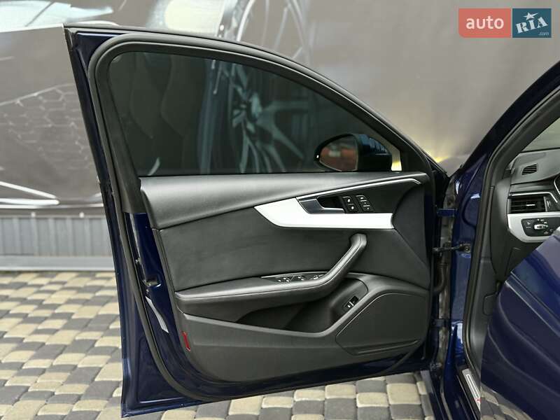 Седан Audi A4 2019 в Львові фото 25 Седан Audi A4 2019 в Львові