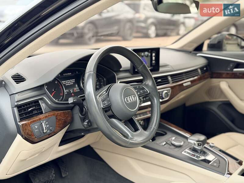 Седан Audi A4 2018 в Києві