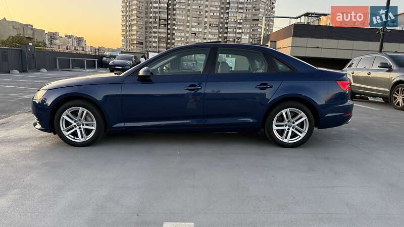 Седан Audi A4 2017 в Киеве фото 30 Седан Audi A4 2017 в Киеве