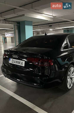 Седан Audi A4 2013 в Одесі