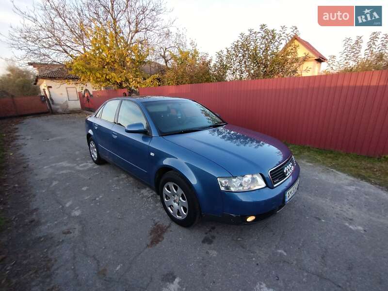 Седан Audi A4 2001 в Мирополі