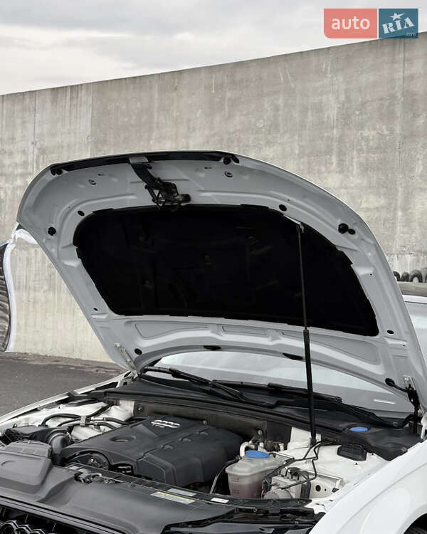 Седан Audi A4 2015 в Львові фото 36 Седан Audi A4 2015 в Львові