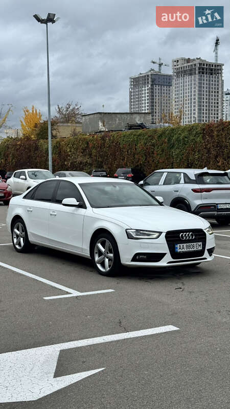 Седан Audi A4 2012 в Киеве фото 3 Седан Audi A4 2012 в Киеве