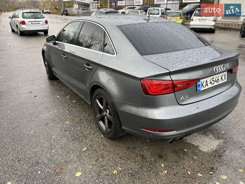 Седан Audi A4 2014 в Києві фото 22 Седан Audi A4 2014 в Києві