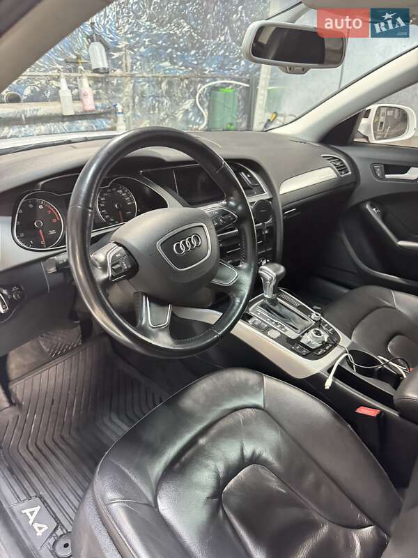 Седан Audi A4 2013 в Києві фото 3 Седан Audi A4 2013 в Києві