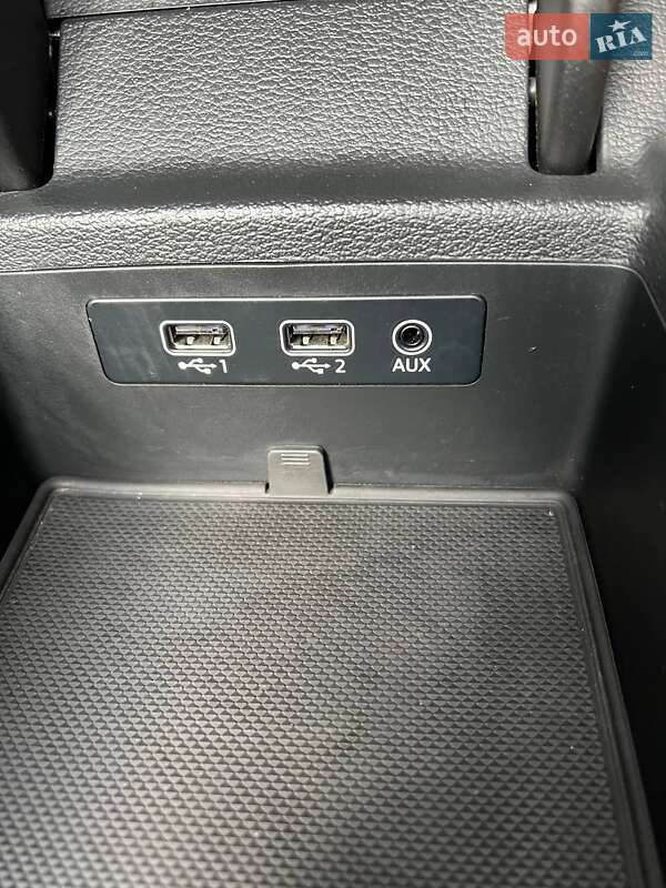 Седан Audi A4 2016 в Луцьку фото 29 Седан Audi A4 2016 в Луцьку