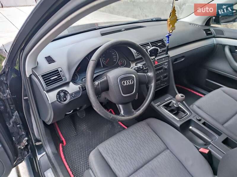 Седан Audi A4 2006 в Берегово