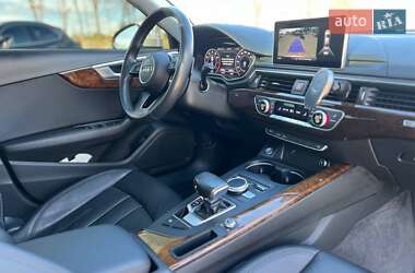Седан Audi A4 2018 в  фото 16 Седан Audi A4 2018 в