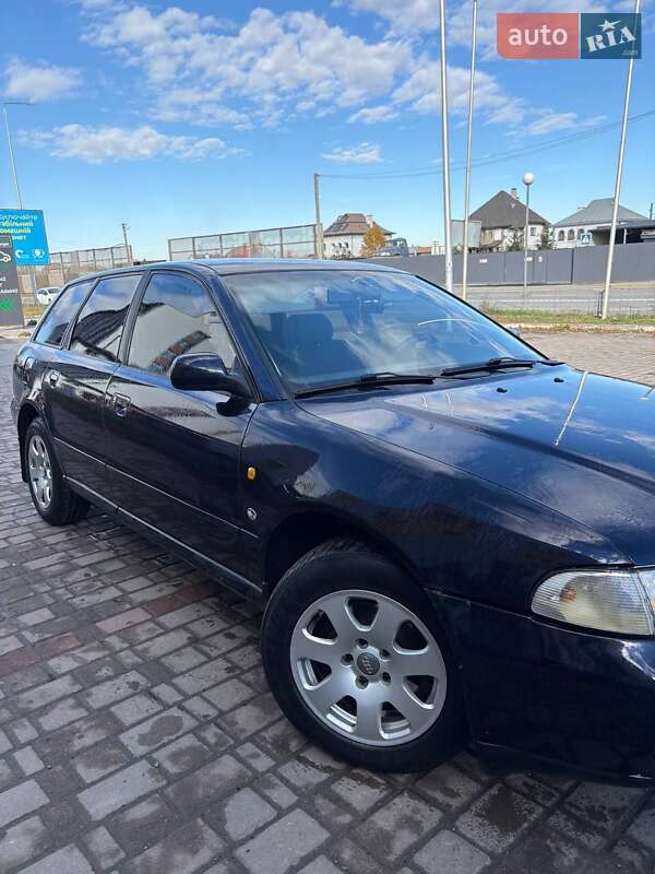 Audi A4 1997 Audi A4 1997