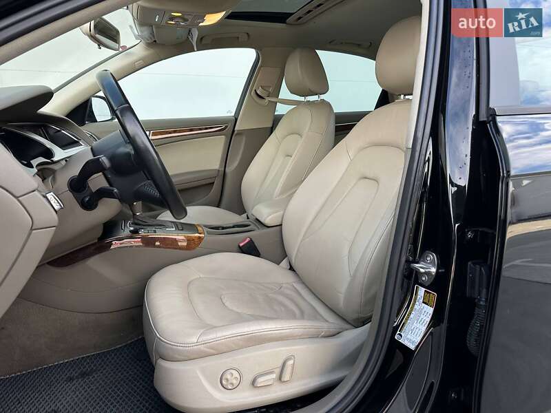 Седан Audi A4 2011 в Киеве