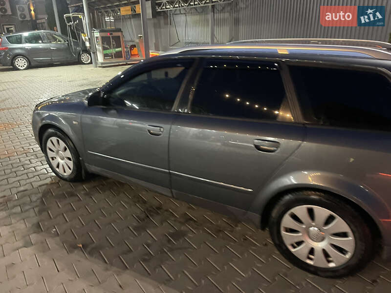 Универсал Audi A4 2002 в Черновцах фото 10 Универсал Audi A4 2002 в Черновцах