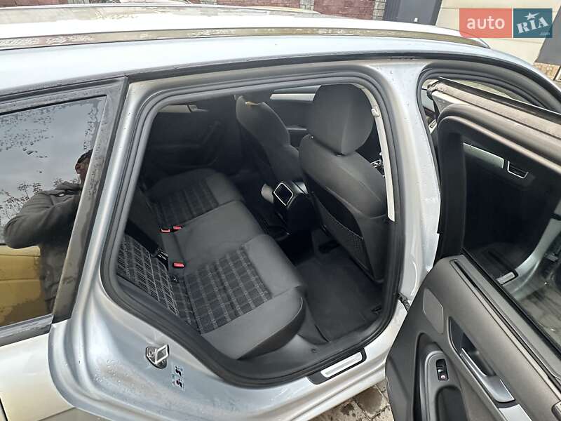 Універсал Audi A4 2011 в Луцьку