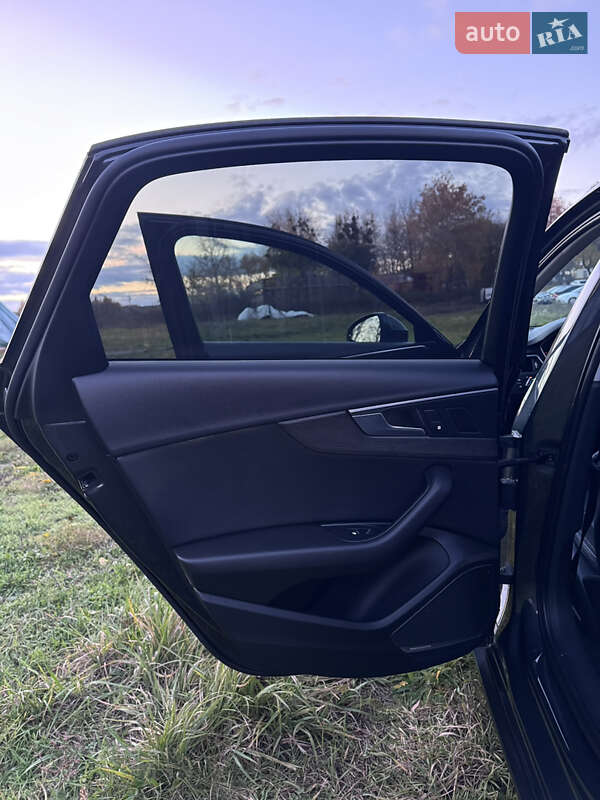 Седан Audi A4 2016 в Києві фото 13 Седан Audi A4 2016 в Києві