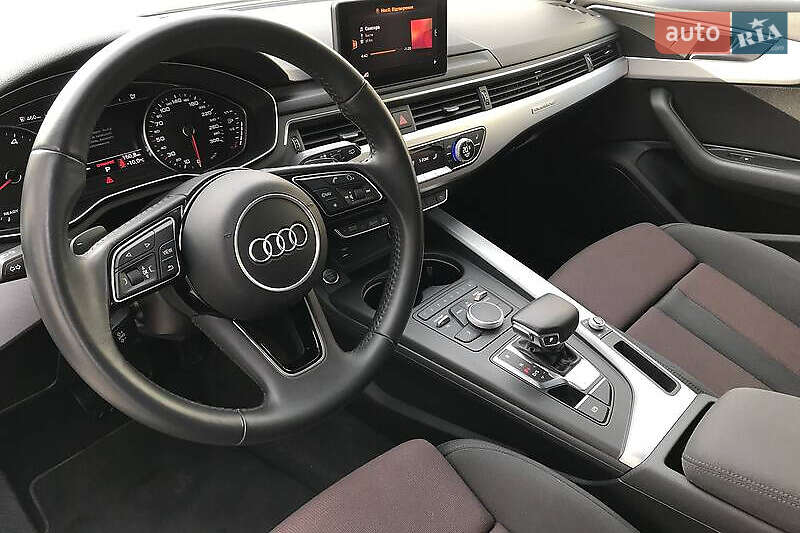 Audi A4 2017 Audi A4 2017