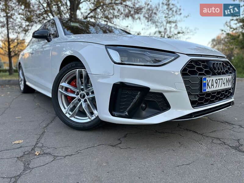 Седан Audi A4 2019 в Києві