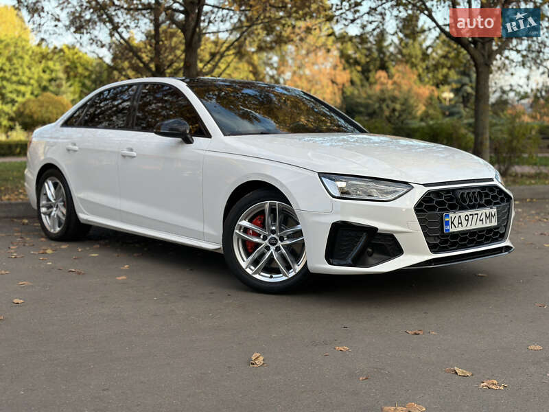 Седан Audi A4 2019 в Києві