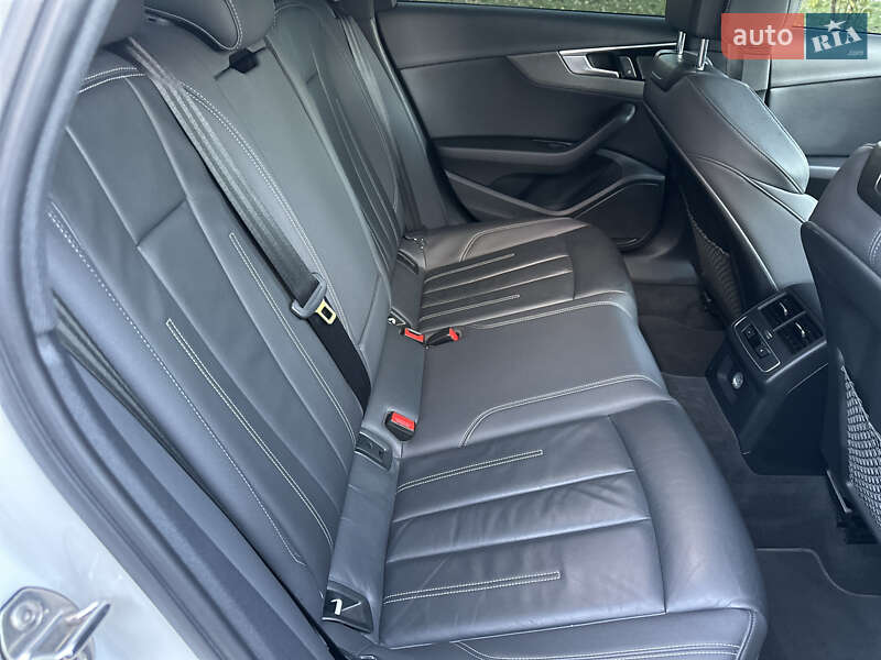 Седан Audi A4 2019 в Києві