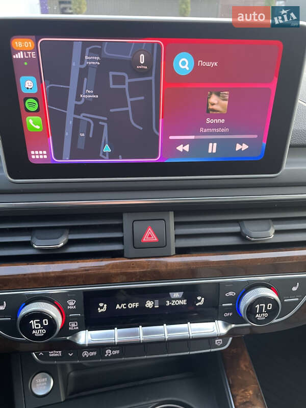 Седан Audi A4 2017 в Львові