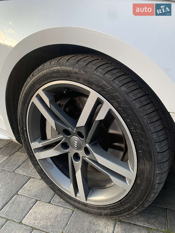 Седан Audi A4 2017 в Ровно фото 9 Седан Audi A4 2017 в Ровно