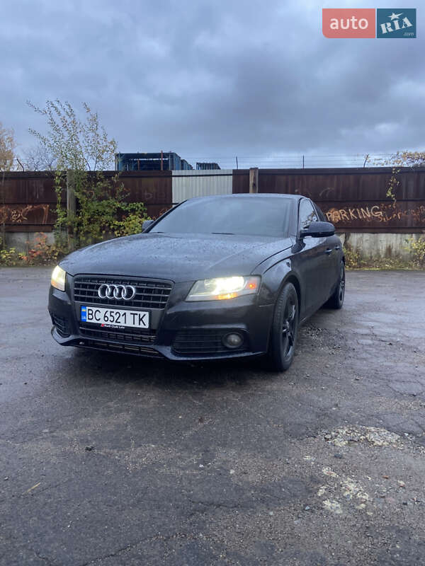Audi A4 2011