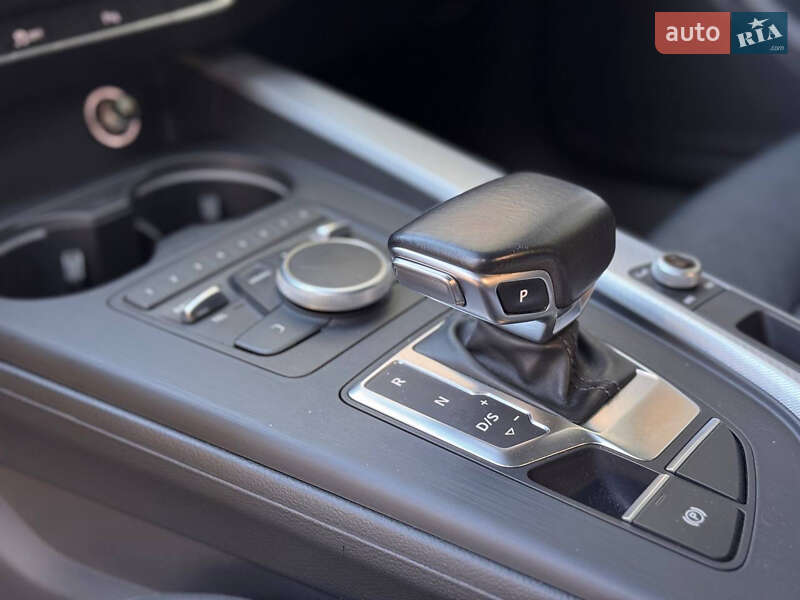 Седан Audi A4 2017 в Киеве фото 86 Седан Audi A4 2017 в Киеве