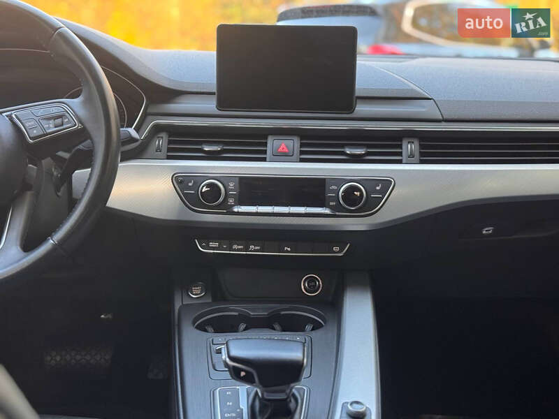 Седан Audi A4 2017 в Киеве фото 93 Седан Audi A4 2017 в Киеве