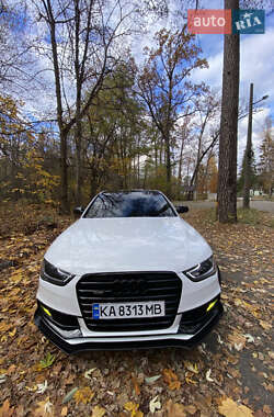 Седан Audi A4 2015 в Киеве