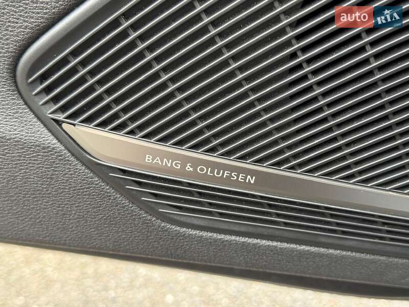 Седан Audi A4 2023 в Києві фото 29 Седан Audi A4 2023 в Києві
