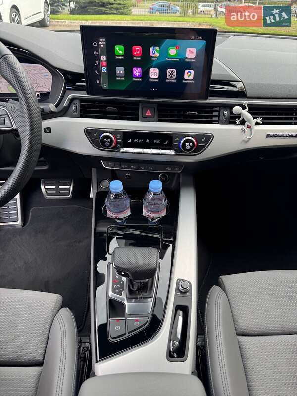 Седан Audi A4 2023 в Києві фото 42 Седан Audi A4 2023 в Києві