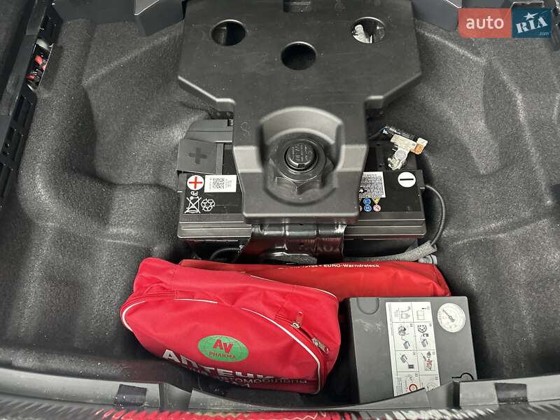 Універсал Audi A4 2017 в Києві фото 29 Універсал Audi A4 2017 в Києві