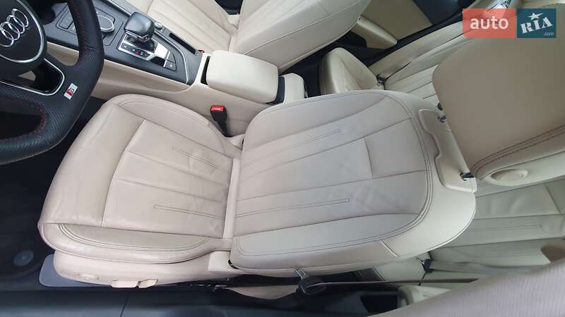 Седан Audi A4 2018 в Киеве