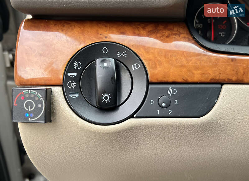 Седан Audi A4 2003 в Києві