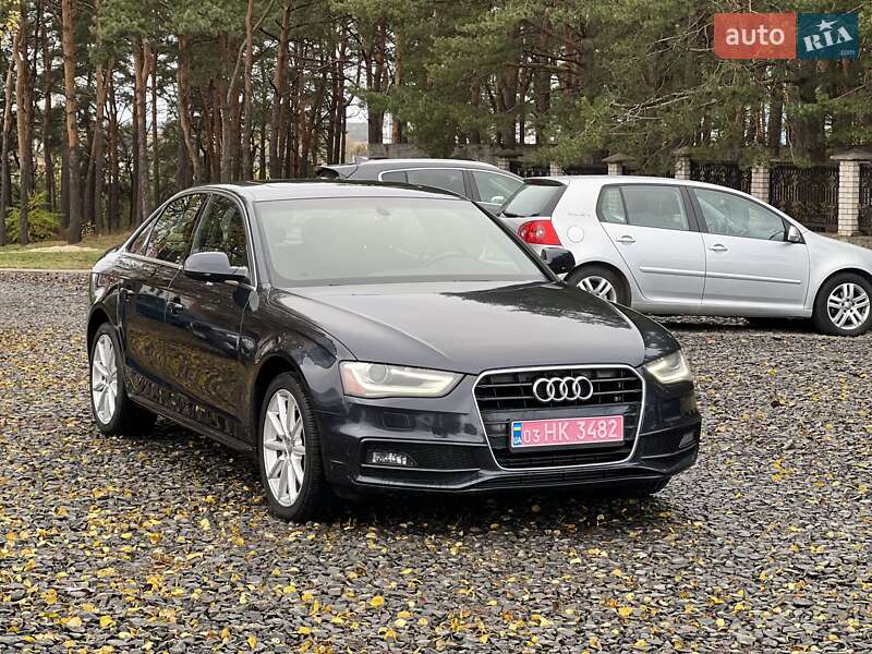 Седан Audi A4 2015 в Вараші фото Седан Audi A4 2015 в Вараші