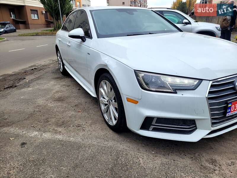Седан Audi A4 2018 в Києві