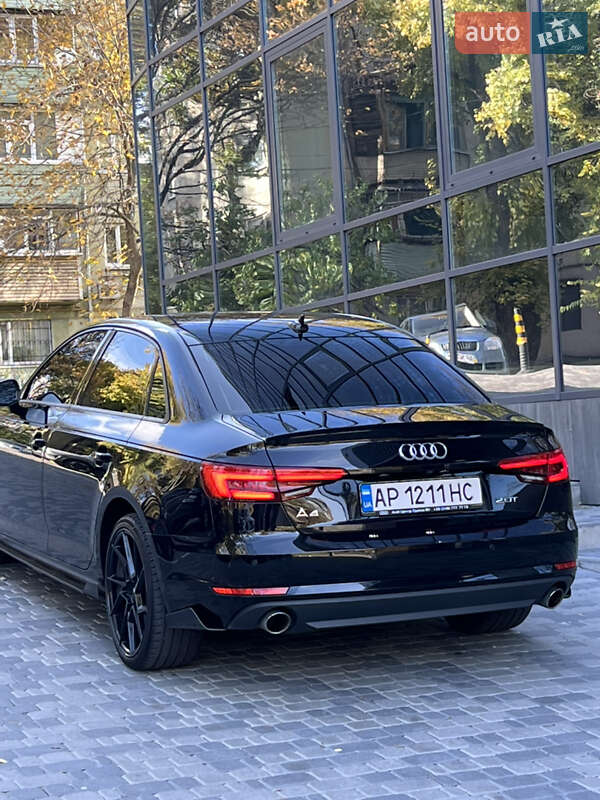 Седан Audi A4 2016 в Запоріжжі