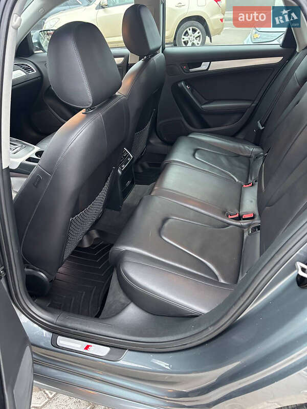 Седан Audi A4 2014 в Киеве