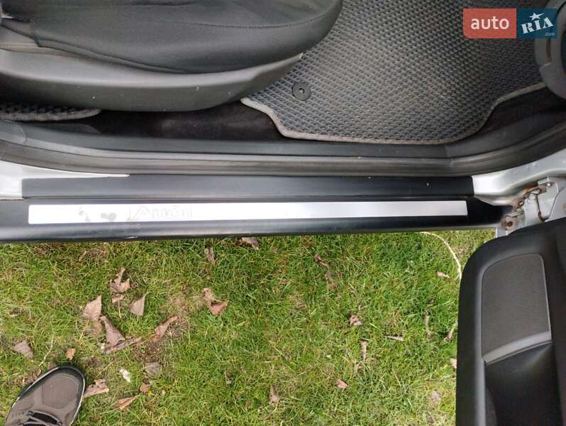 Універсал Audi A4 2000 в Чернігові фото 5 Універсал Audi A4 2000 в Чернігові