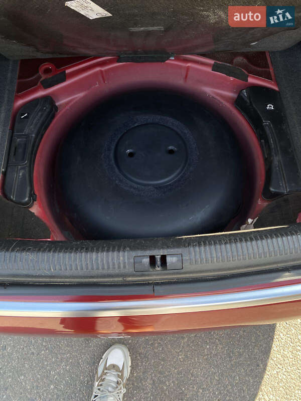 Седан Audi A4 2002 в Олександрії