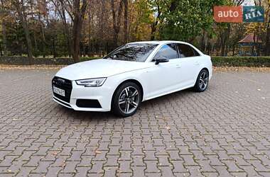 Седан Audi A4 2017 в Миргороде