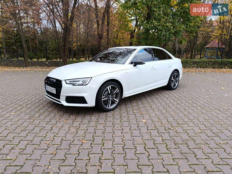 Audi A4 2017 Audi A4 2017