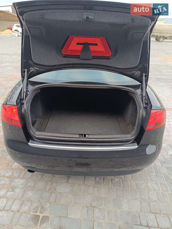 Седан Audi A4 2005 в Коростишеві