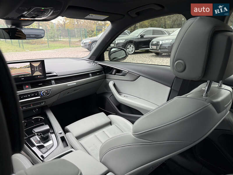 Седан Audi A4 2021 в Києві