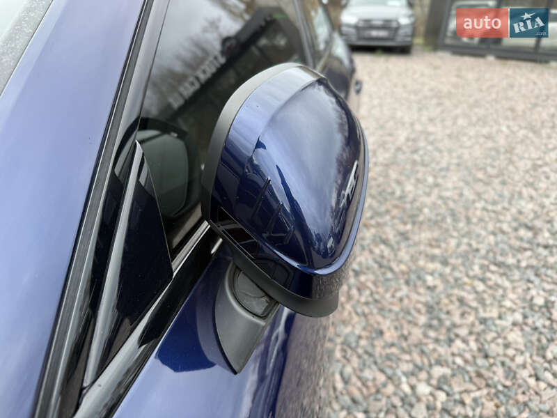 Седан Audi A4 2021 в Києві