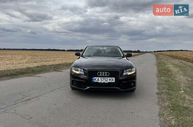 Седан Audi A4 2011 в Киеве