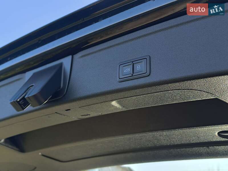 Універсал Audi A4 2020 в Львові