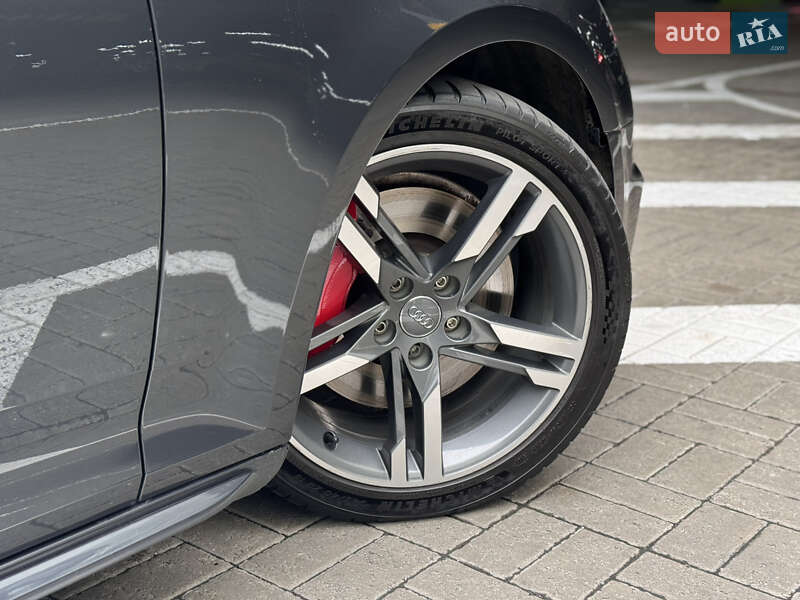 Седан Audi A4 2016 в Києві фото 18 Седан Audi A4 2016 в Києві