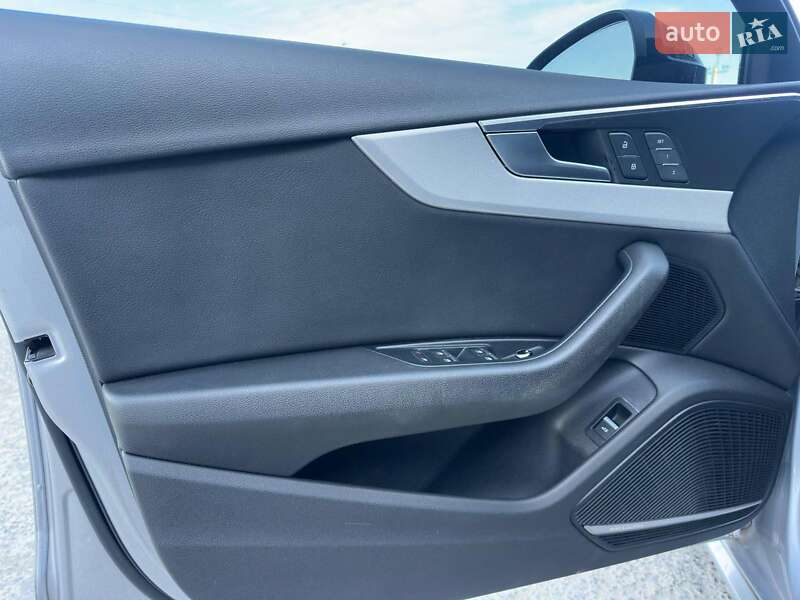 Седан Audi A4 2018 в Львові фото 15 Седан Audi A4 2018 в Львові