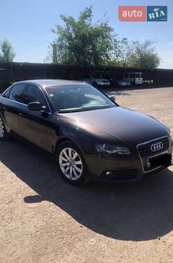Седан Audi A4 2011 в Киеве