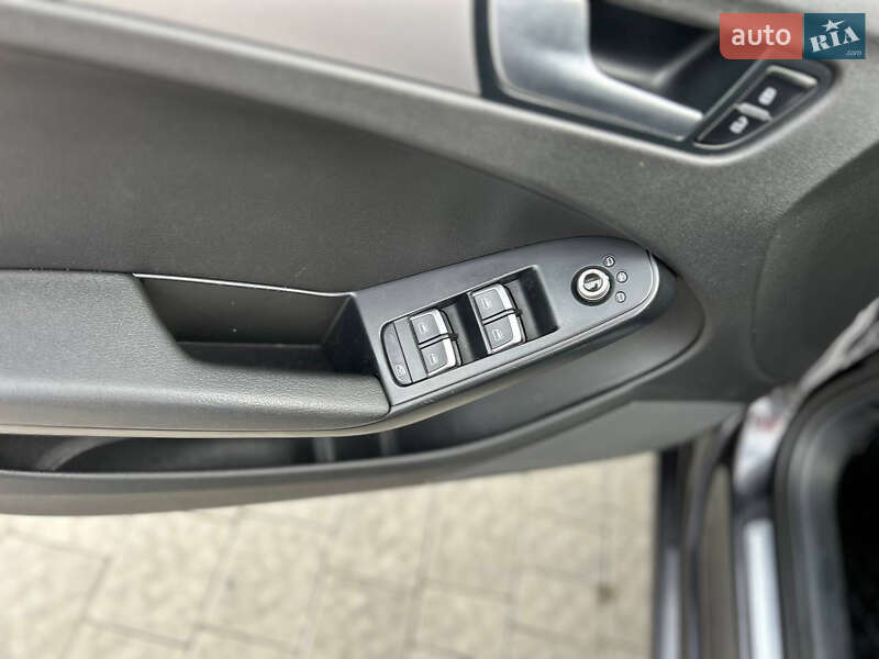 Універсал Audi A4 2013 в Тернополі